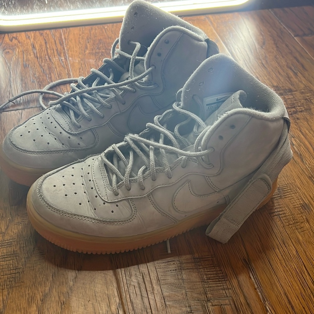 grey nike air force 1s